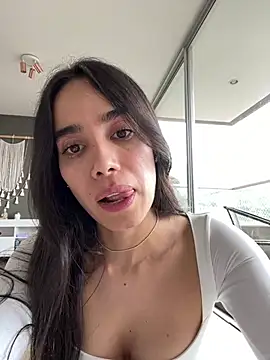 Irish Collins online show from 02-18-25, 06:47