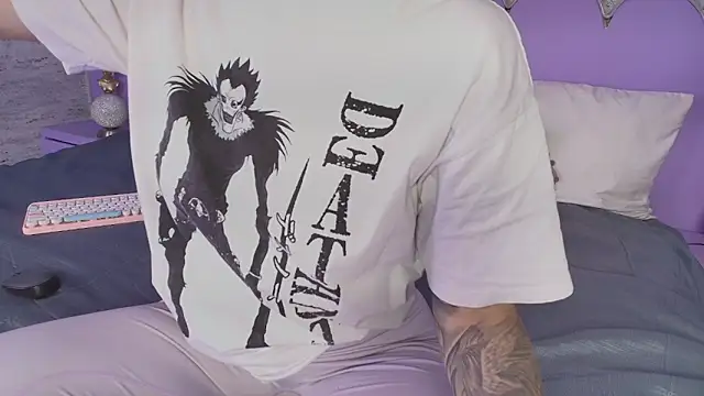 Giaa Ross online show from 04-11-26, 07:40