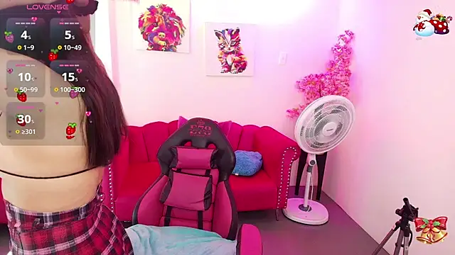 Miss dolly  online show from 11-18-25, 12:31