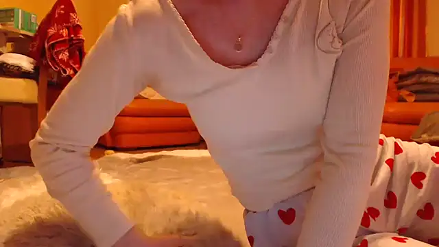 LovelyAndraGirl online show from 04-25-26, 01:41