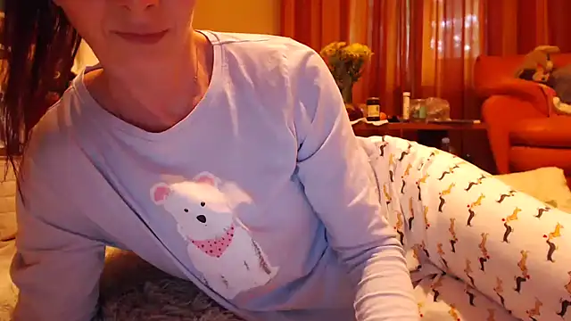 LovelyAndraGirl online show from 05-20-26, 04:46