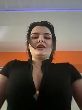 Snapshot of NikaMur chatting on 01-13-25, 10:14 NikaMur online show from 01-13-25, 10:14