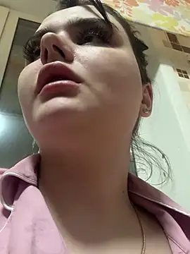 Snapshot of NikaMur chatting on 01-13-25, 01:17 NikaMur online show from 01-13-25, 01:17
