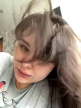 Snapshot of NikaMur chatting on 09-10-25, 04:45 NikaMur online show from 09-10-25, 04:45