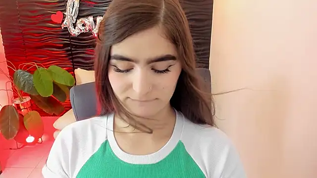 sofia 44 online show from 09-12-25, 01:00