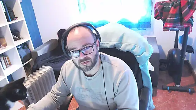 ravingr4d4 online show from 03-14-25, 02:08