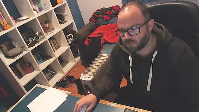 ravingr4d4 online show from 03-22-25, 10:48