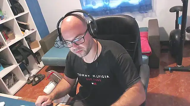 ravingr4d4 online show from 09-10-25, 08:25