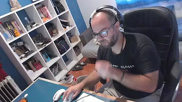 ravingr4d4 online show from 09-23-25, 08:39