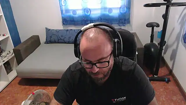 ravingr4d4 online show from 09-28-25, 02:22