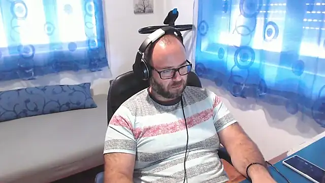 ravingr4d4 online show from 10-02-25, 08:54