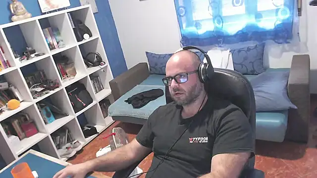 ravingr4d4 online show from 10-21-25, 09:43