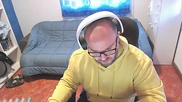 ravingr4d4 online show from 03-17-26, 09:45