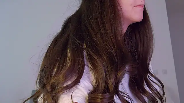 LilyRoselyn online show from 09-12-25, 05:07