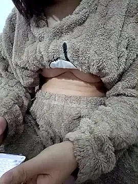 SweetGirl2k2 online show from 11-13-25, 10:52