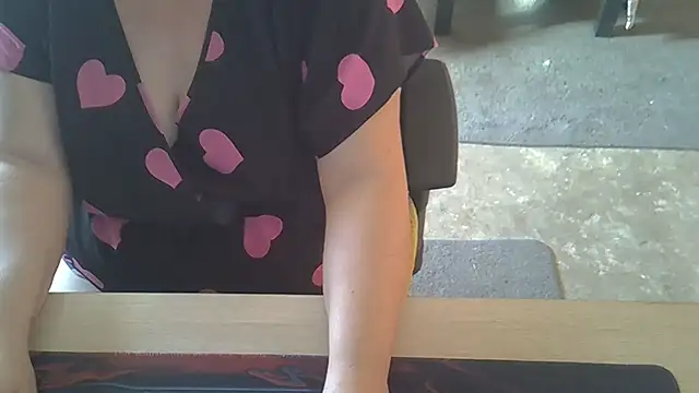 Silvia2277 online show from 11-01-25, 09:44