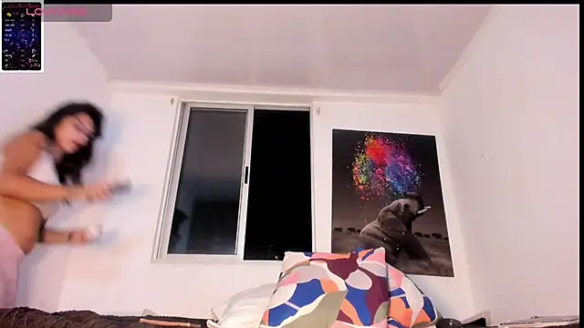 kaamilah online show from 11-13-25, 04:11