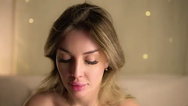 AnnyBangs online show from 03-10-25, 12:48