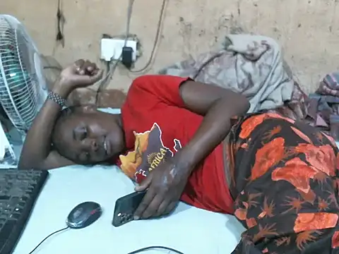 cute naimah online show from 04-21-26, 06:34