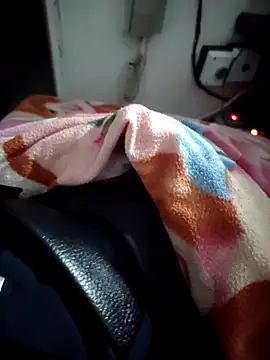 Eduardoxxx51 online show from 10-23-25, 06:13