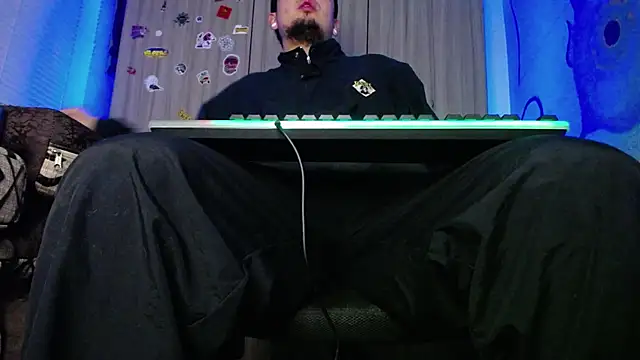 zacwatson  online show from 02-14-25, 03:54