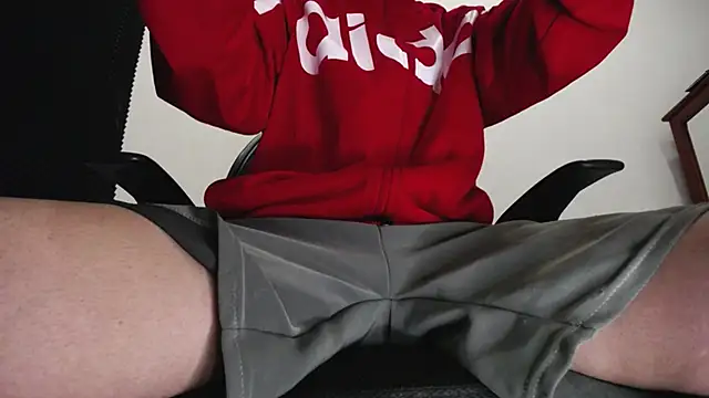 zacwatson  online show from 04-10-26, 12:38