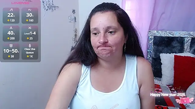 Snapshot of CristialJones_ chatting on 02-27-25, 02:21 CristialJones online show from 02-27-25, 02:21