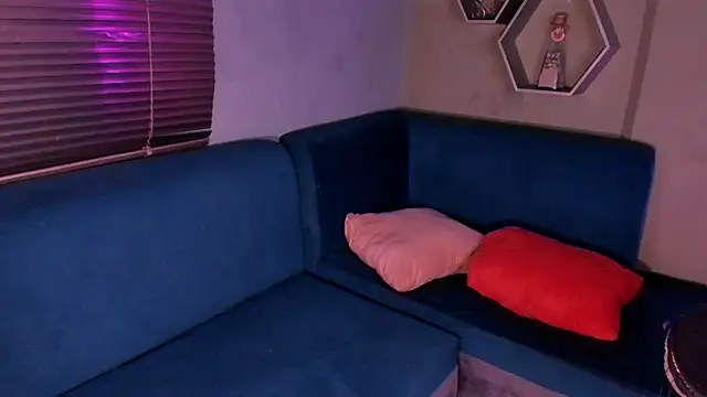 Sussy Bell01 online show from 02-28-25, 07:26