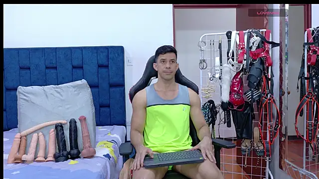 JoseRumbero26 online show from 05-11-26, 11:27
