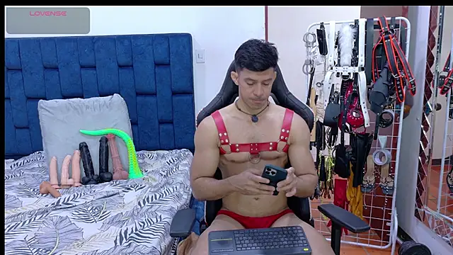JoseRumbero26 online show from 07-30-26, 12:48