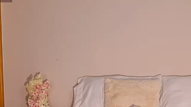 AvaBabyGirl online show from 05-30-26, 04:15