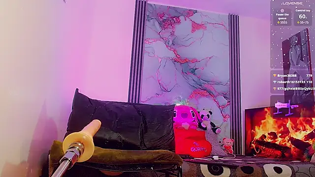  ChanellR  online show from 10-07-25, 10:56