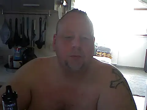 Snapshot of pimmelmann3 chatting on 04-06-26, 11:33 pimmelmann3 online show from 04-06-26, 11:33