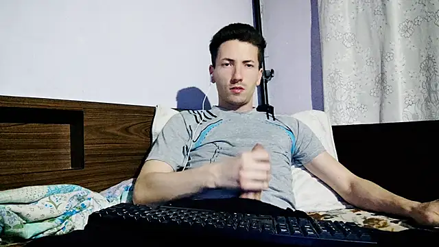  Hocthus  online show from 12-28-24, 09:30