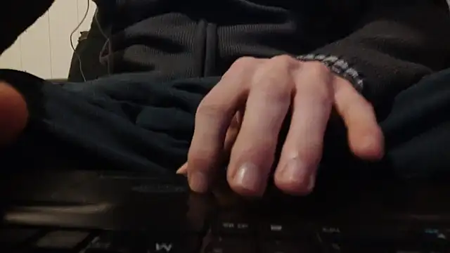  Hocthus  online show from 02-12-25, 05:26