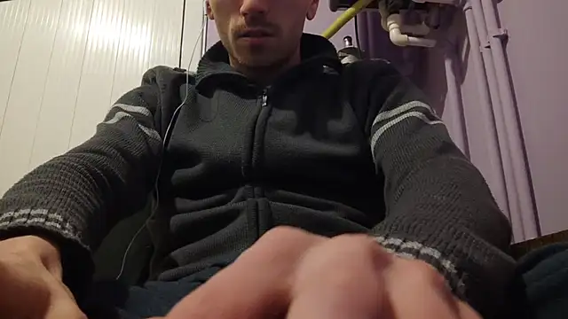  Hocthus  online show from 02-13-25, 04:28