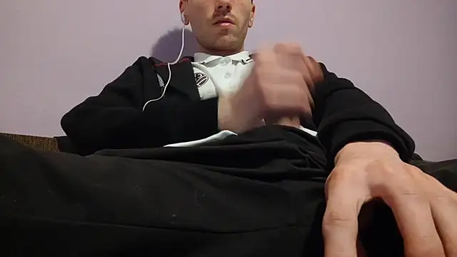  Hocthus  online show from 02-15-25, 03:52