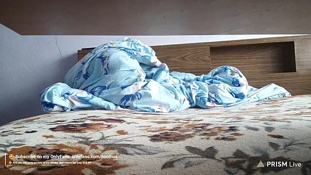  Hocthus  online show from 03-22-25, 06:43