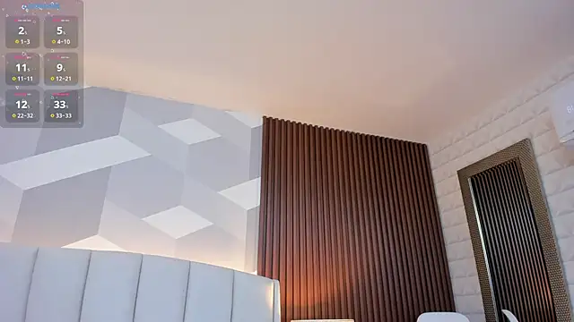 Julietasantos   online show from 11-08-25, 06:29