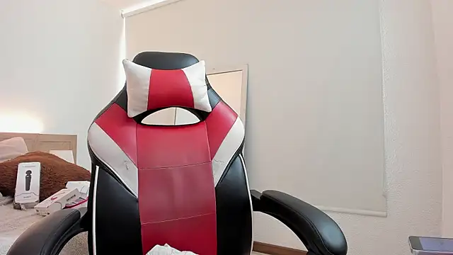 Carolina hernandez22 online show from 11-20-25, 12:27