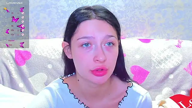 Vanessa Florence online show from 11-09-25, 01:37