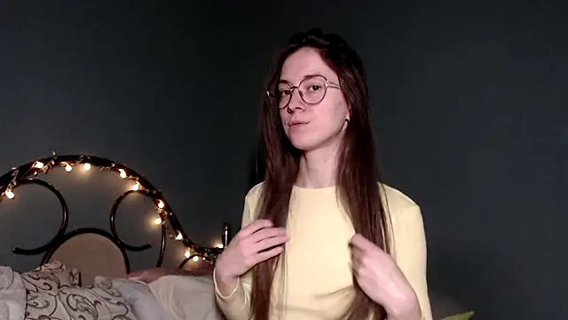 wow  kelly online show from 12-22-25, 04:04