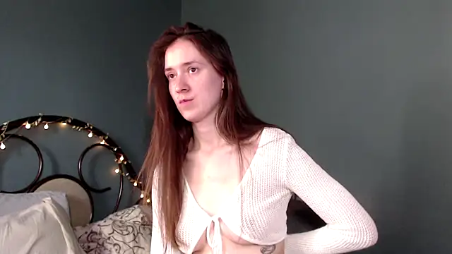 Snapshot of wow__kelly chatting on 06-06-26, 02:44 wow kelly online show from 06-06-26, 02:44