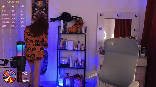 LilyVelvett online show from 09-19-25, 03:30