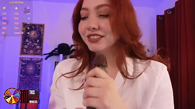 LilyVelvett online show from 09-27-25, 04:17