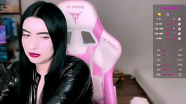 Snapshot of EvangelinaVangelis chatting on 05-18-26, 04:13 EvangelinaVangelis online show from 05-18-26, 04:13