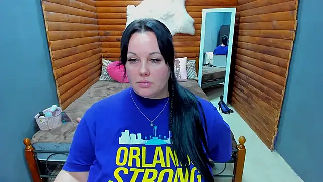 BubbleEmma online show from 01-18-25, 01:41