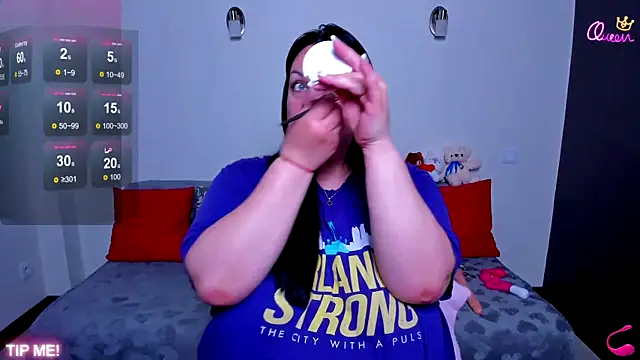 BubbleEmma online show from 04-07-26, 01:00