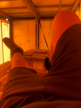 Snapshot of cussy007 chatting on 09-24-25, 01:25 cussy007 online show from 09-24-25, 01:25