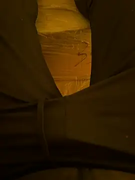 Snapshot of cussy007 chatting on 02-09-26, 01:15 cussy007 online show from 02-09-26, 01:15